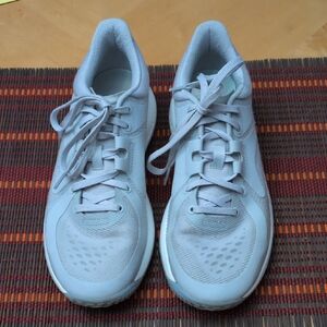 Lululemon Athletica Strongfeel Train Gray/White Sneakers